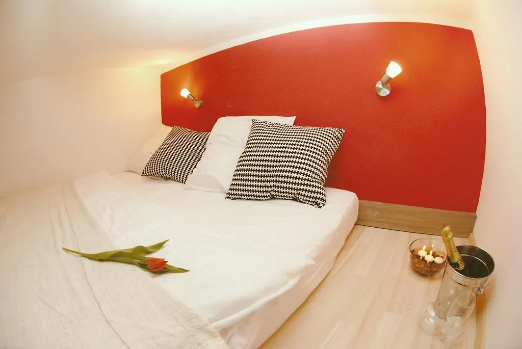 7 Nights Apartments Vaclavska Brno